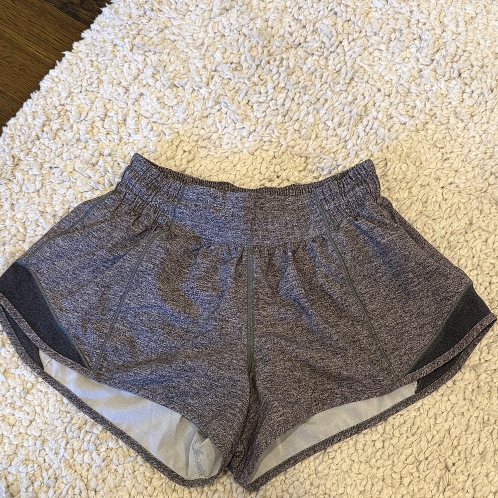 Lululemon Hottie Hots